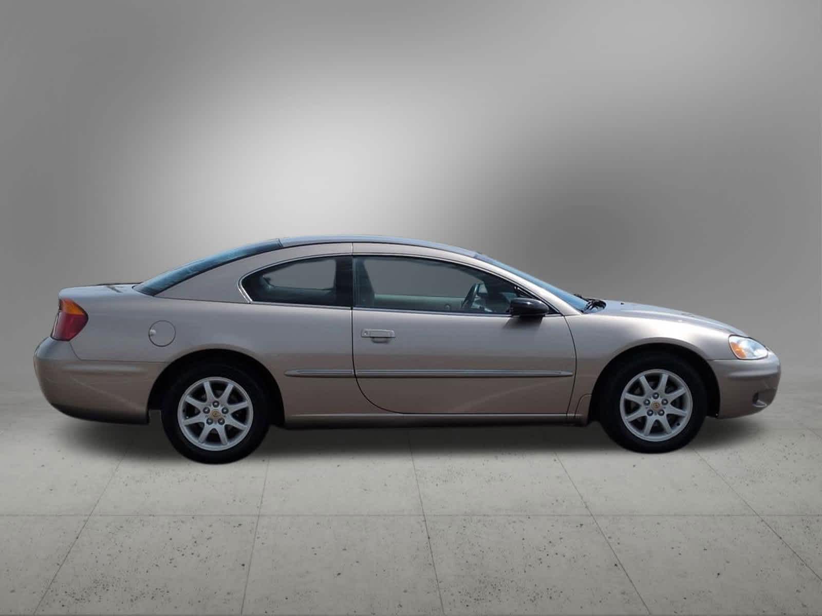 Thumbnail: 2002 Chrysler Sebring - 9