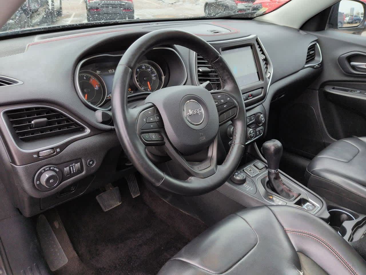 Thumbnail: 2019 Jeep Cherokee - 2