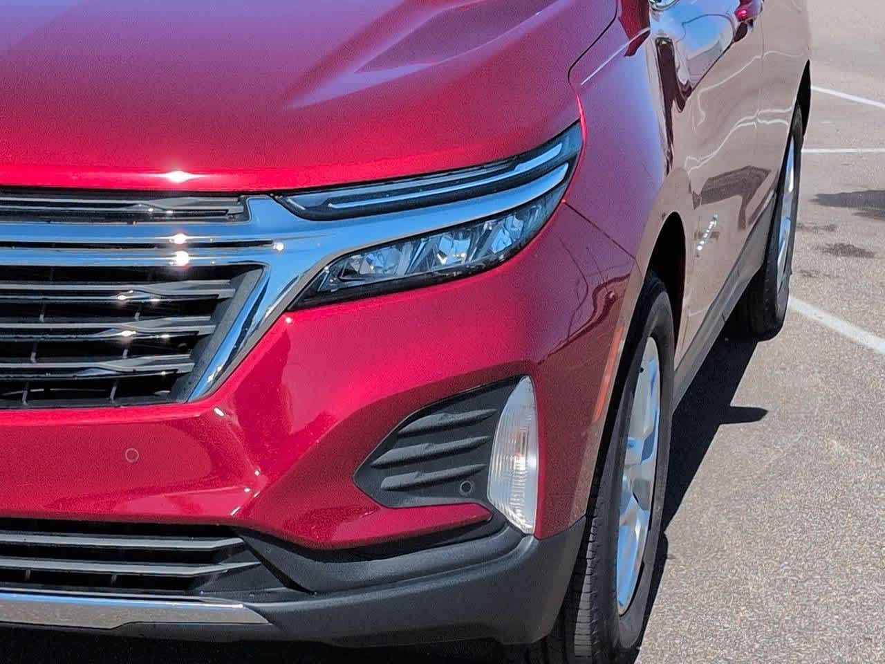 Thumbnail: 2022 Chevrolet Equinox - 9