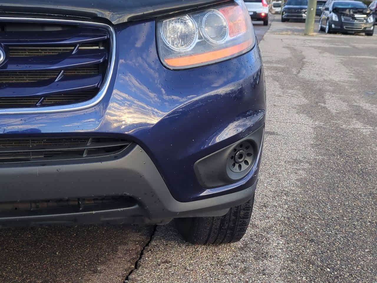 Thumbnail: 2010 Hyundai Santa Fe - 10