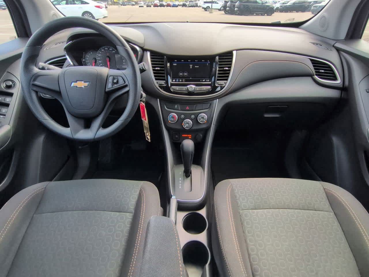Thumbnail: 2018 Chevrolet Trax - 15