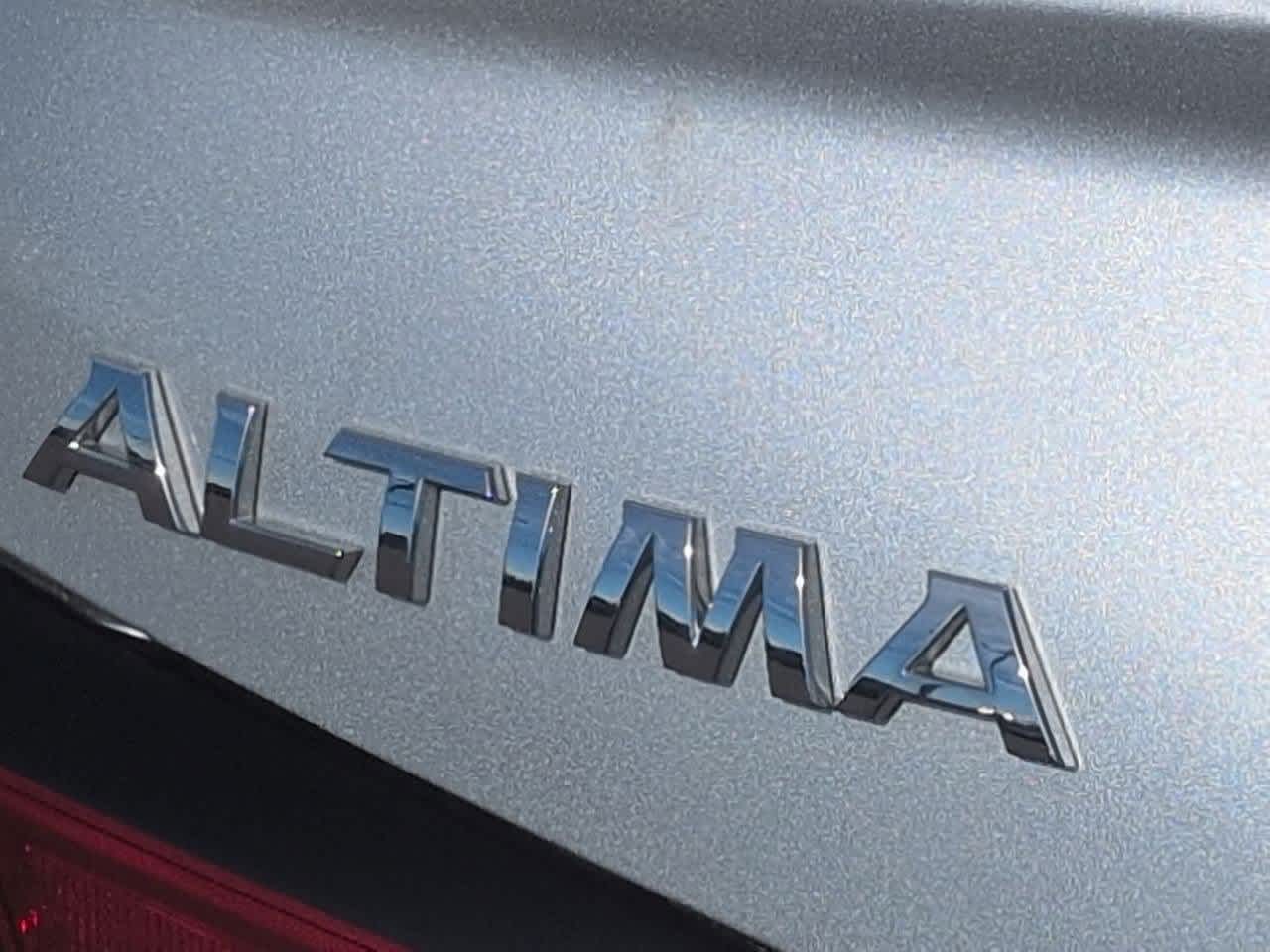 Thumbnail: 2019 Nissan Altima - 12