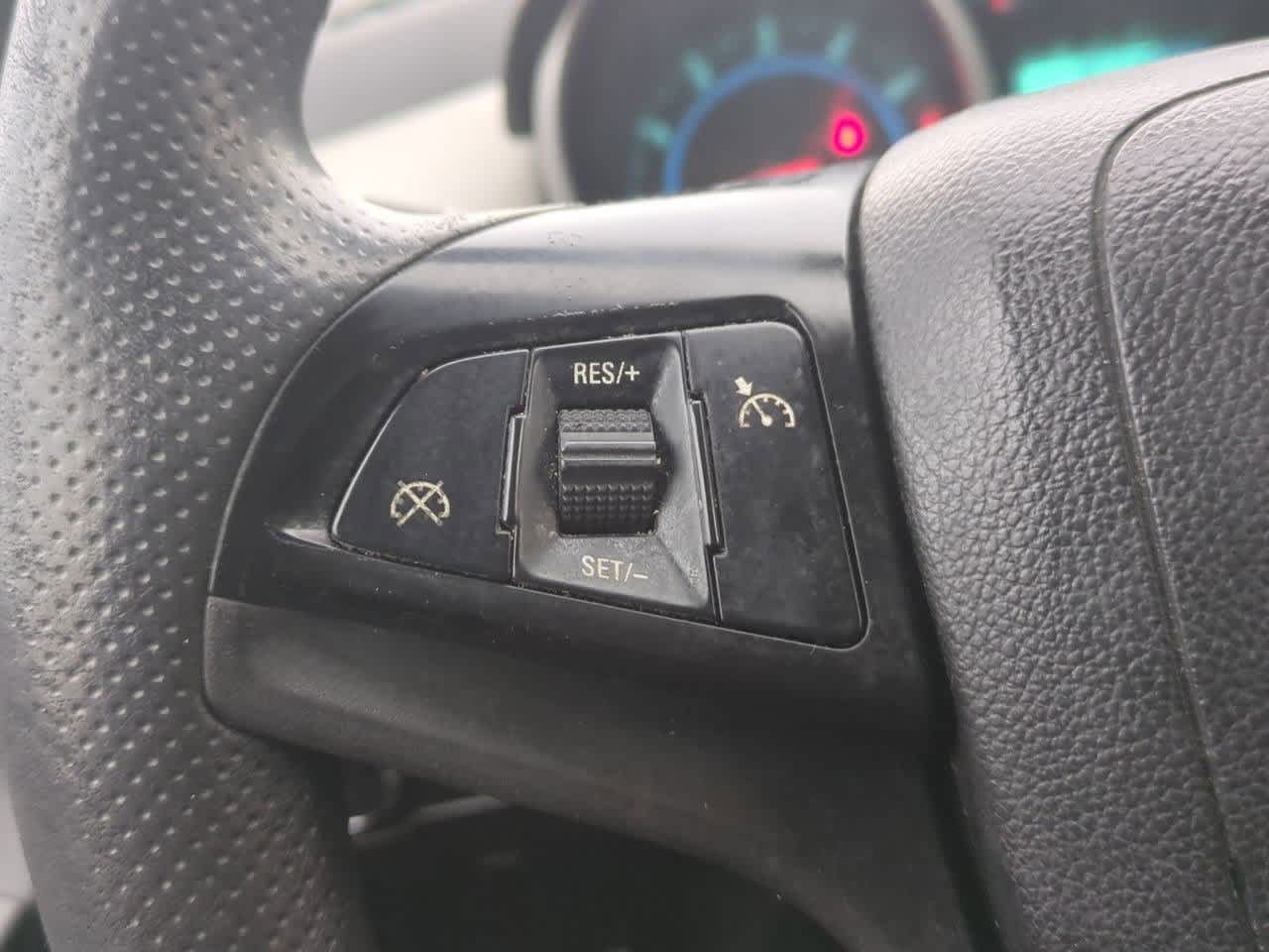 Thumbnail: 2013 Chevrolet Cruze - 23