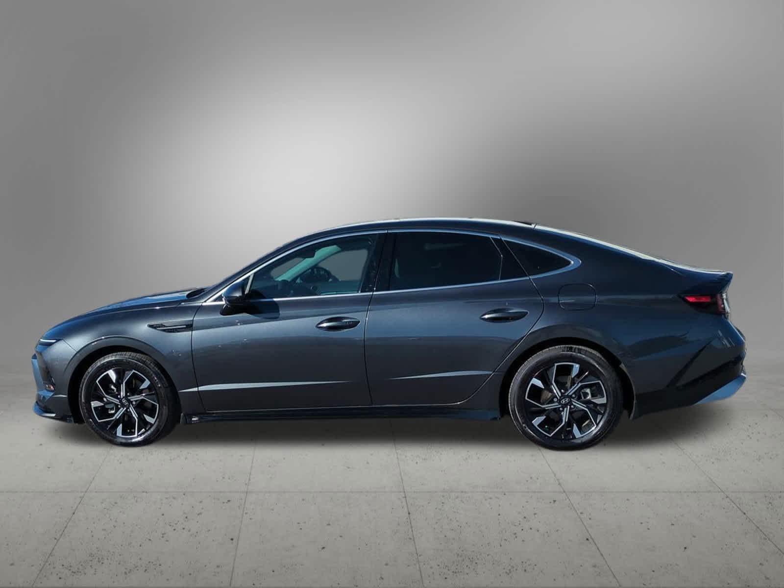 Thumbnail: 2025 Hyundai Sonata - 3