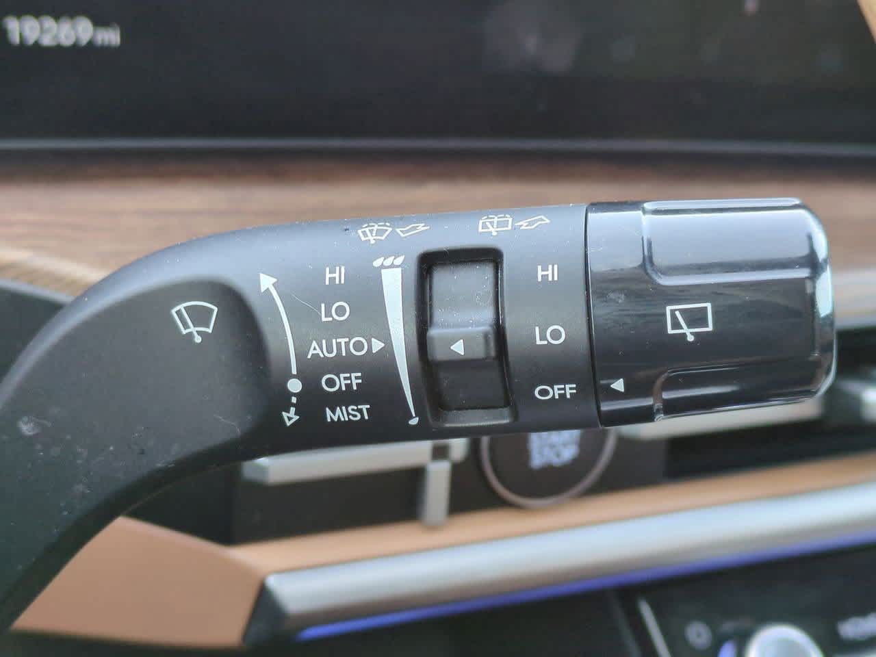 Thumbnail: 2025 Hyundai Santa Fe - 24