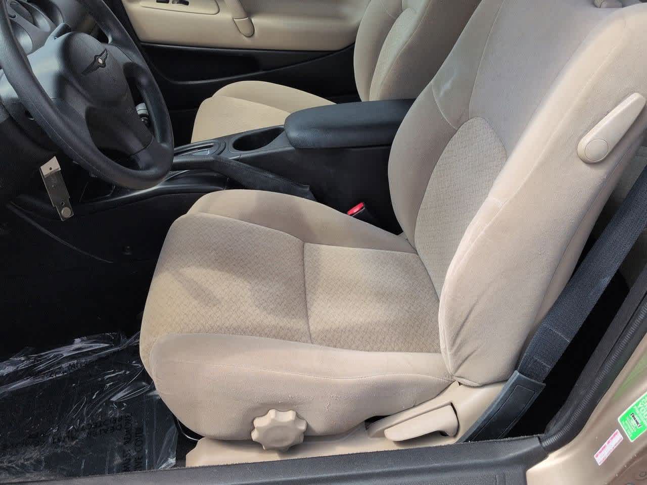 Thumbnail: 2002 Chrysler Sebring - 17