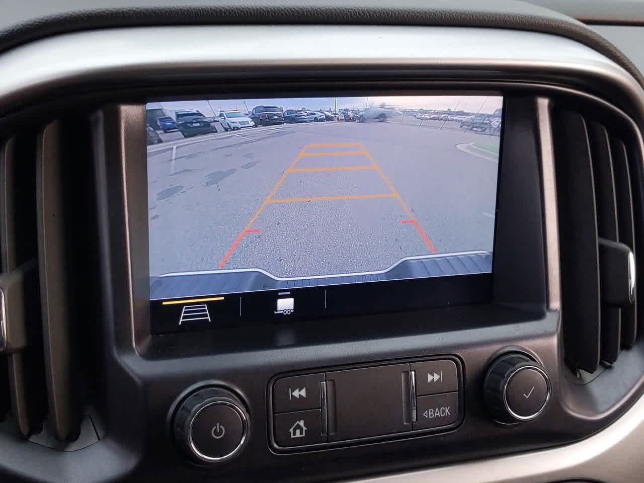 Thumbnail: 2021 Chevrolet Colorado - 29