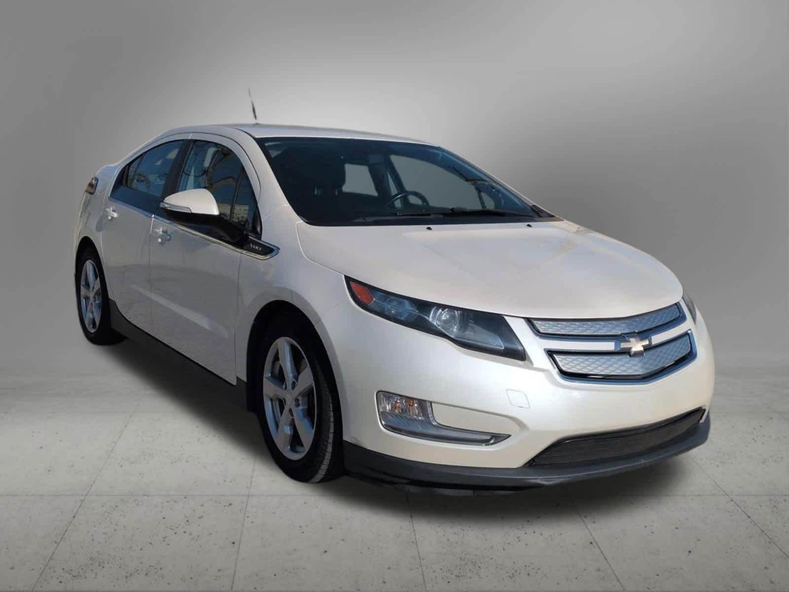 Thumbnail: 2014 Chevrolet Volt - 8