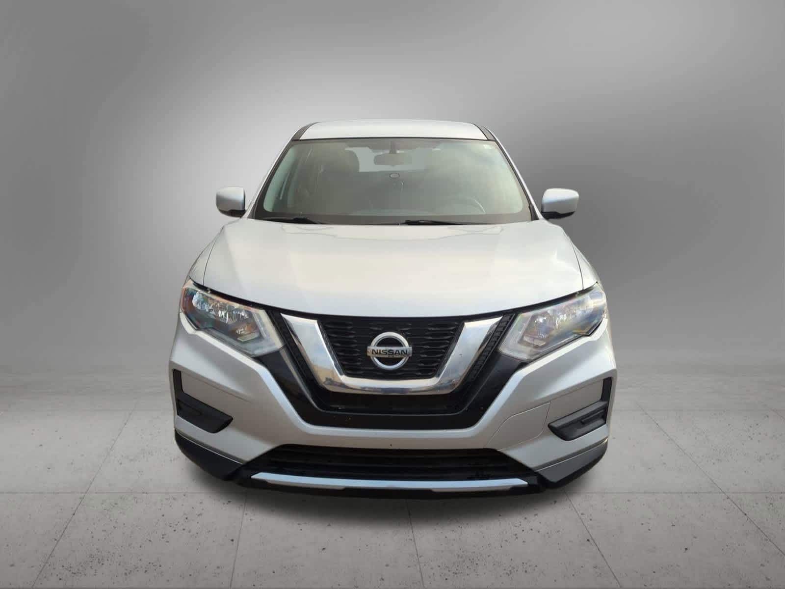2017 Nissan Rogue S 9