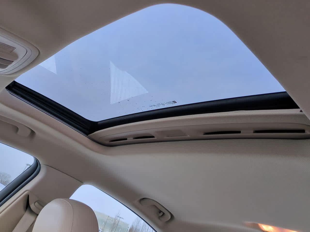 Thumbnail: 2017 Buick Regal - 18