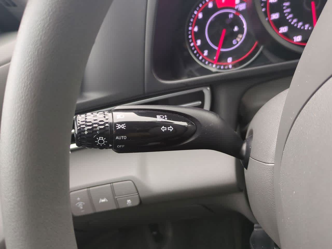 Thumbnail: 2023 Hyundai Elantra - 25