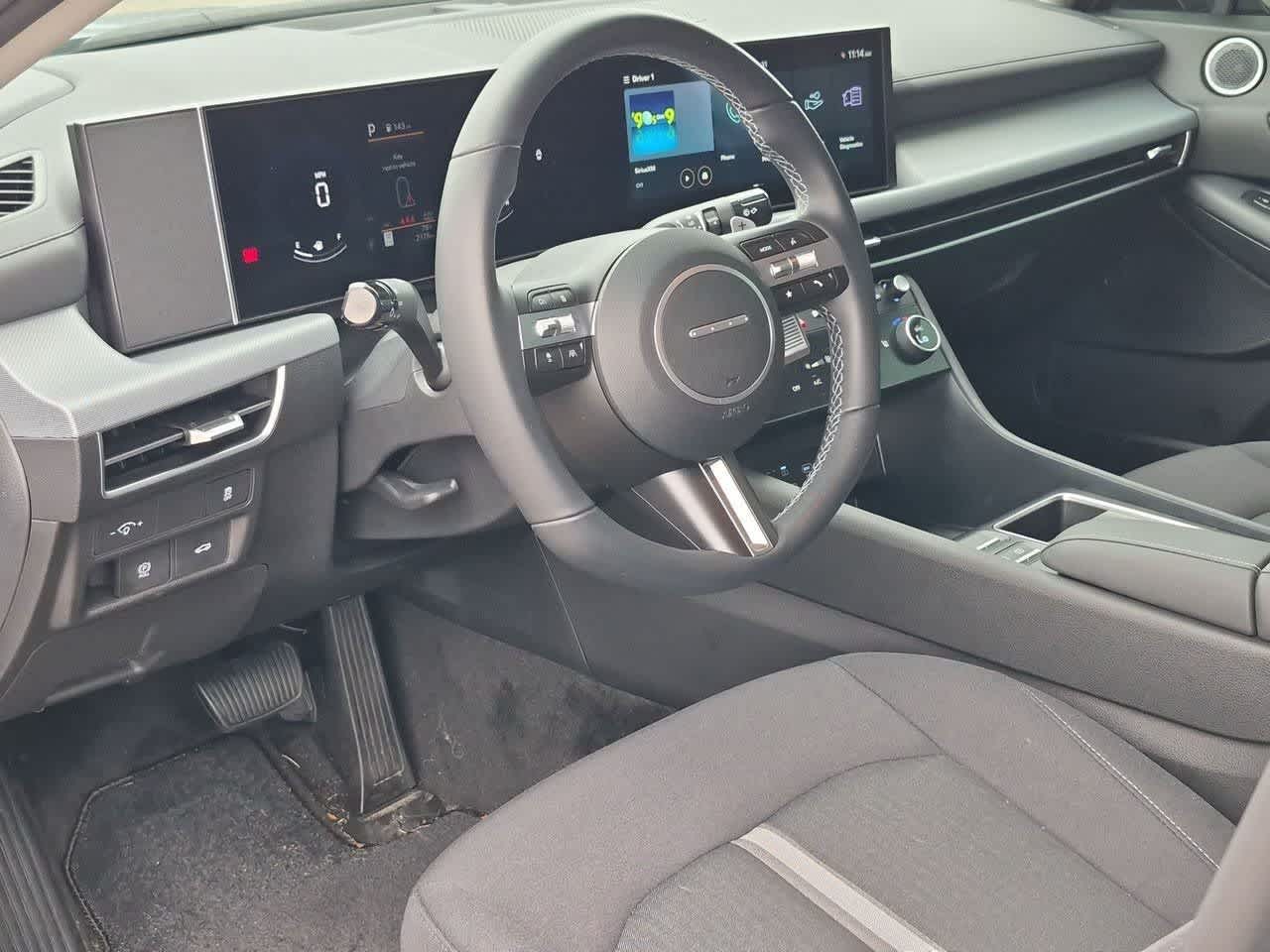 2026 Hyundai Sonata SEL - Photo 2