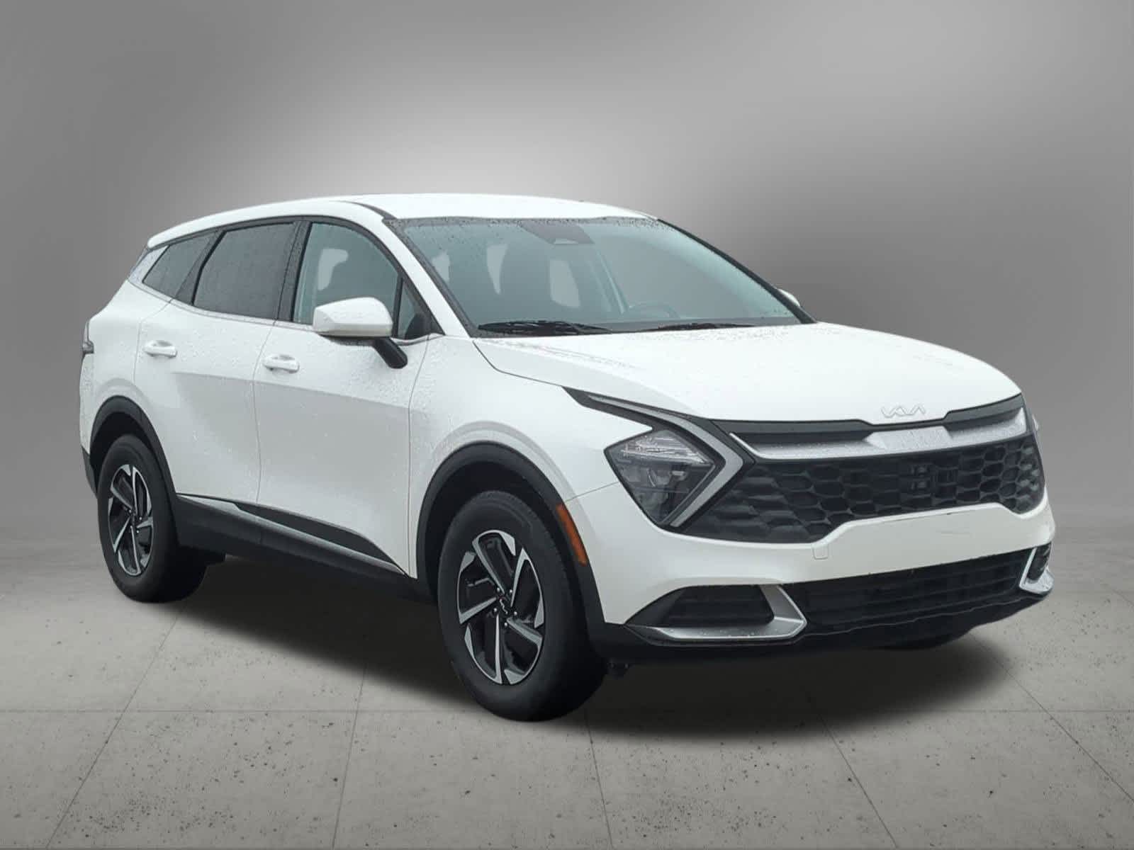 Thumbnail: 2023 Kia Sportage - 8