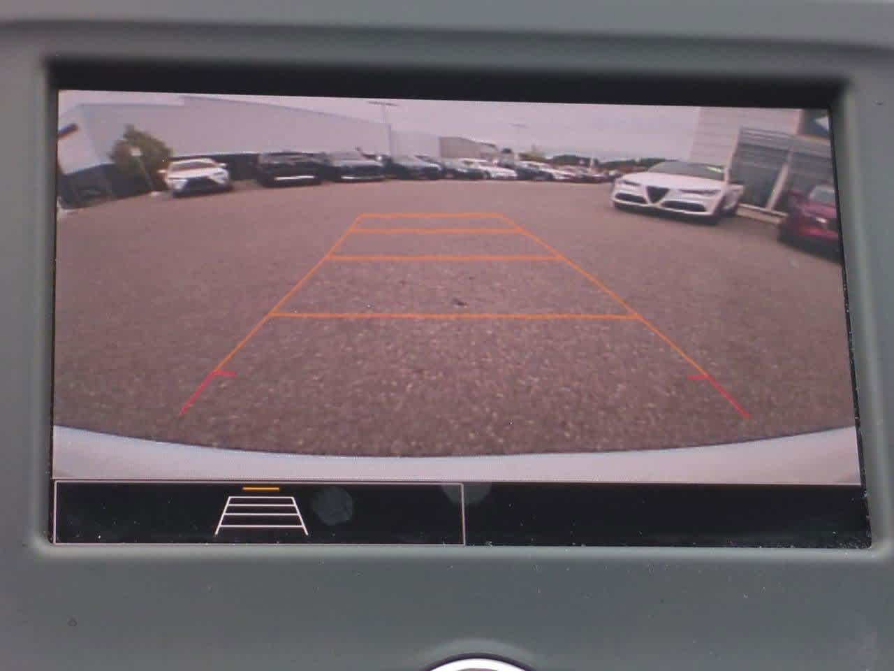 Thumbnail: 2022 Chevrolet Equinox - 26