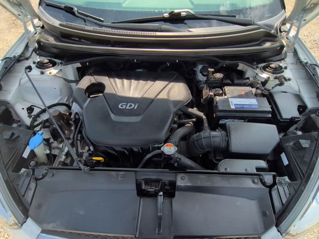 Thumbnail: 2013 Hyundai Veloster - 14