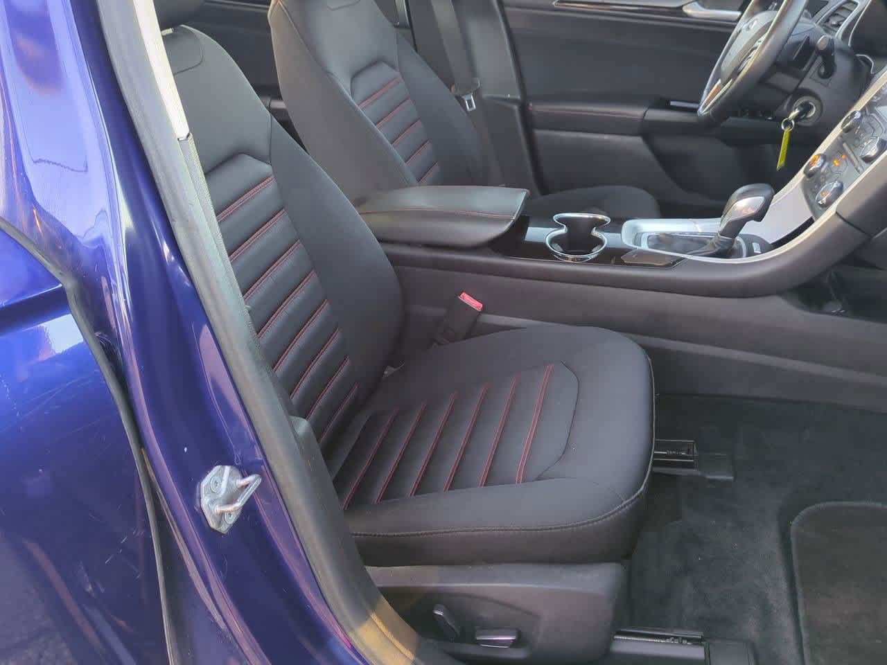 Thumbnail: 2015 Ford Fusion - 20