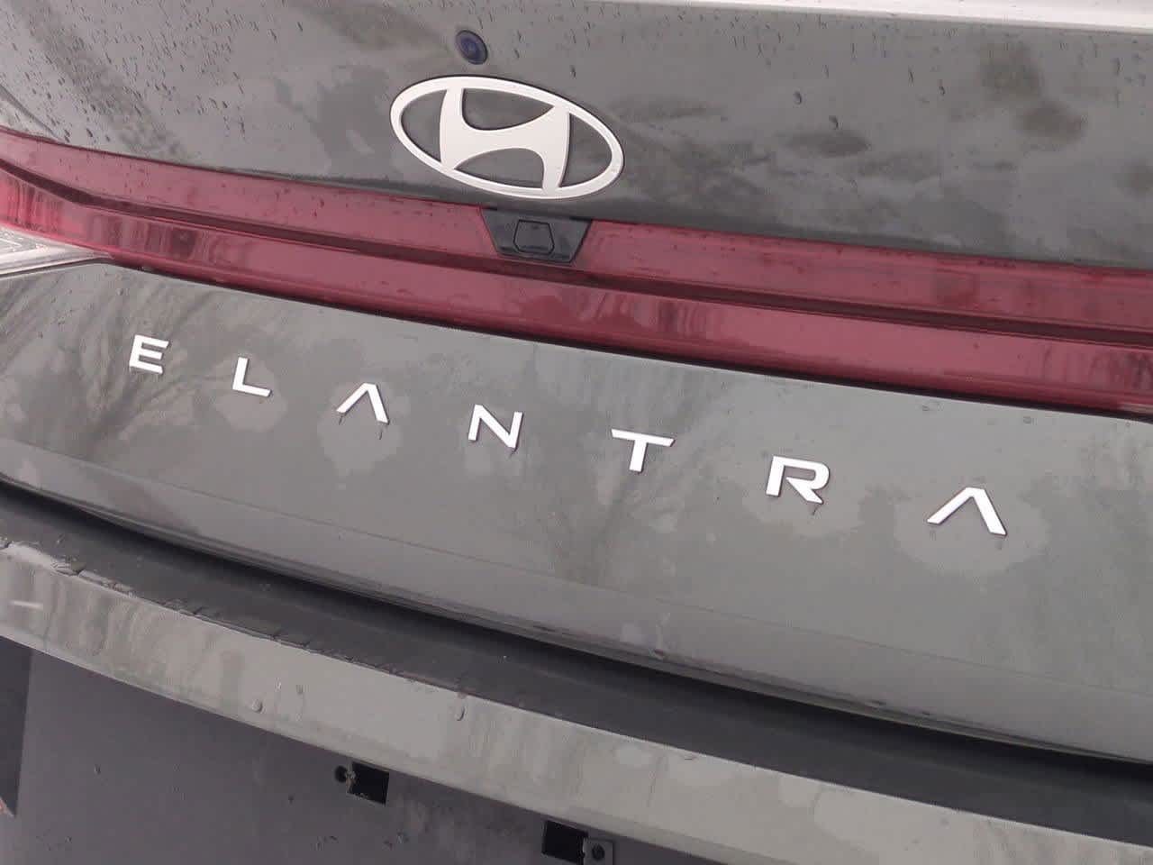 Thumbnail: 2024 Hyundai Elantra - 12