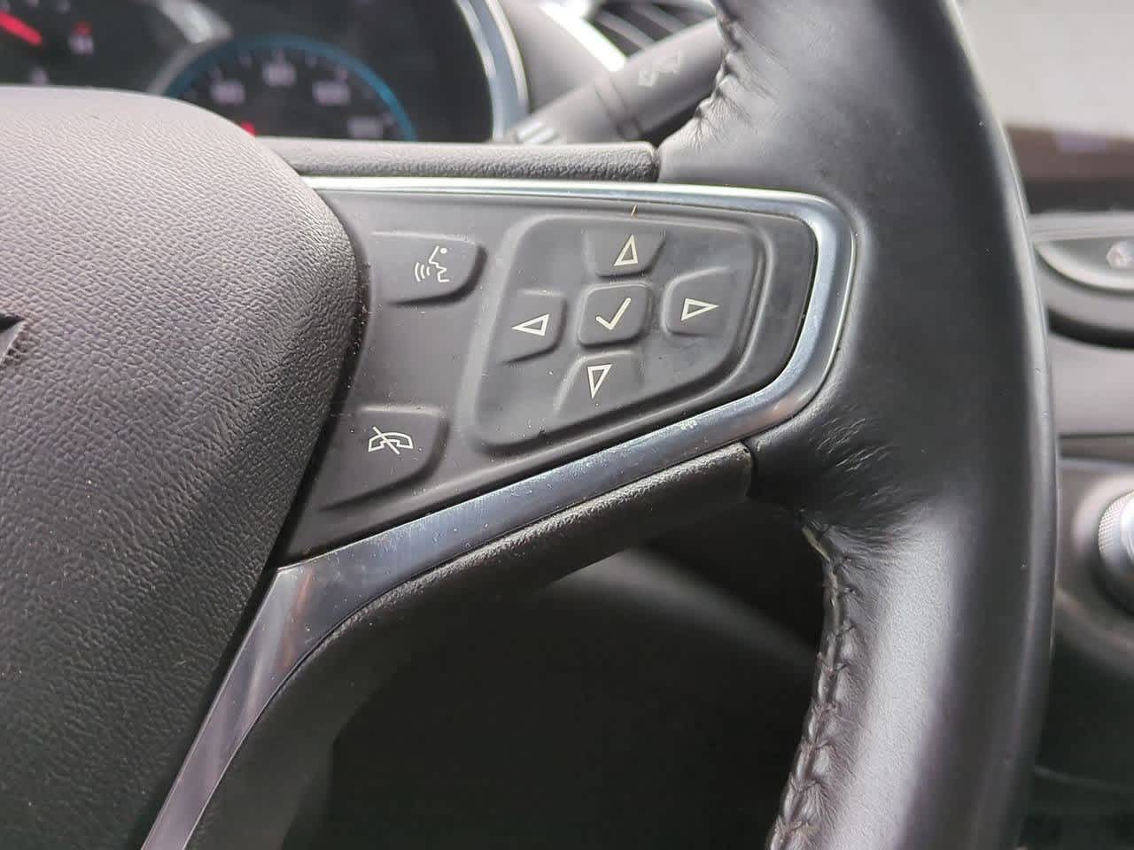 Thumbnail: 2017 Chevrolet Malibu - 22