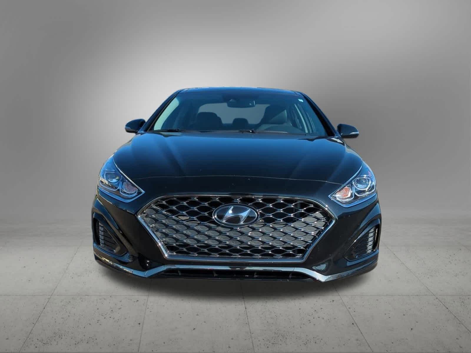 Thumbnail: 2019 Hyundai Sonata - 9