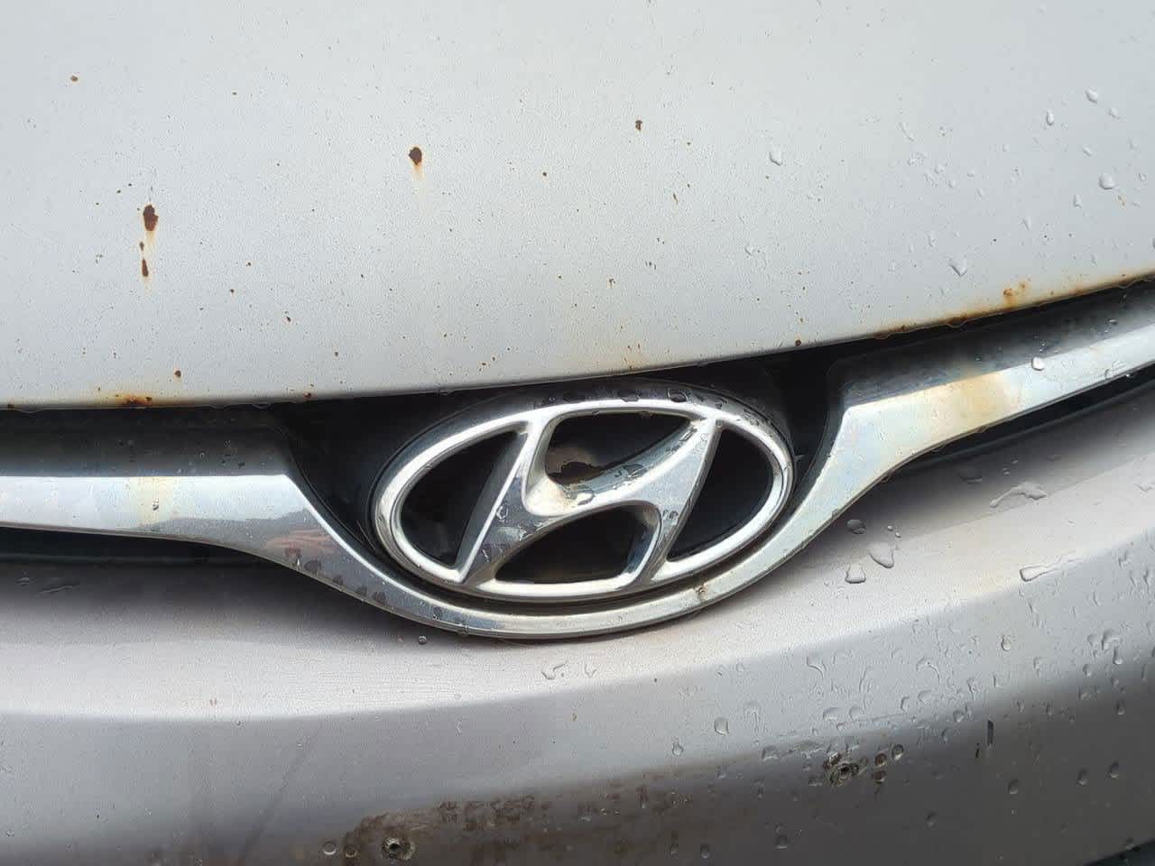 Thumbnail: 2015 Hyundai Elantra - 11