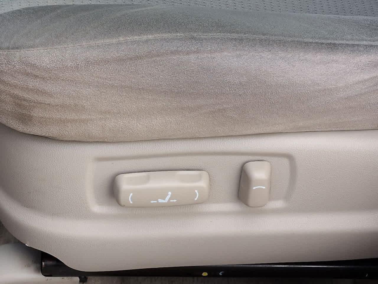 Thumbnail: 2008 Hyundai Sonata - 16