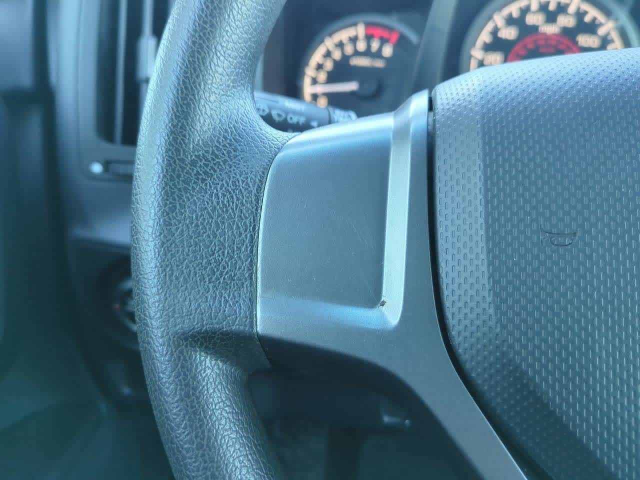 Thumbnail: 2011 Honda Ridgeline - 22