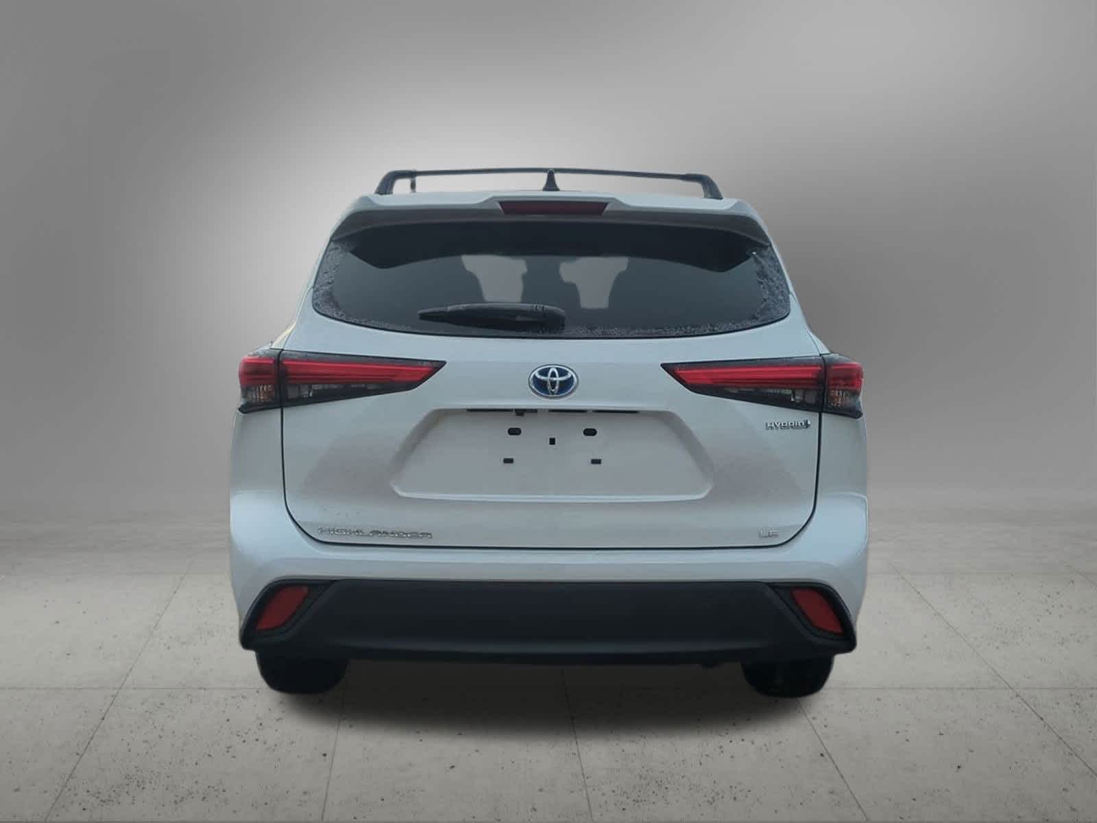 Thumbnail: 2023 Toyota Highlander - 5