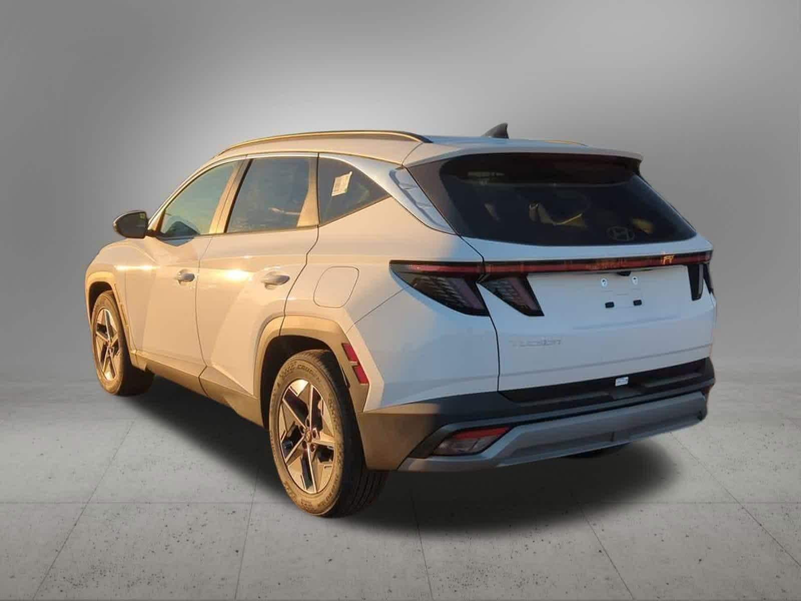 Thumbnail: 2025 Hyundai Tucson - 4