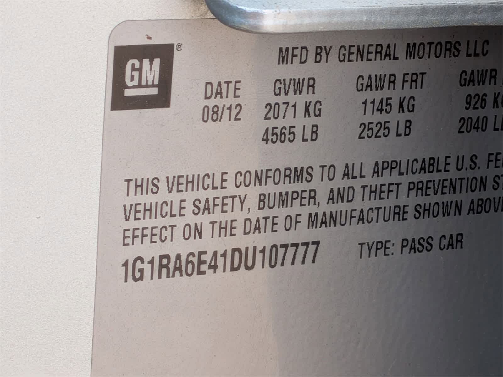 Thumbnail: 2013 Chevrolet Volt - 21