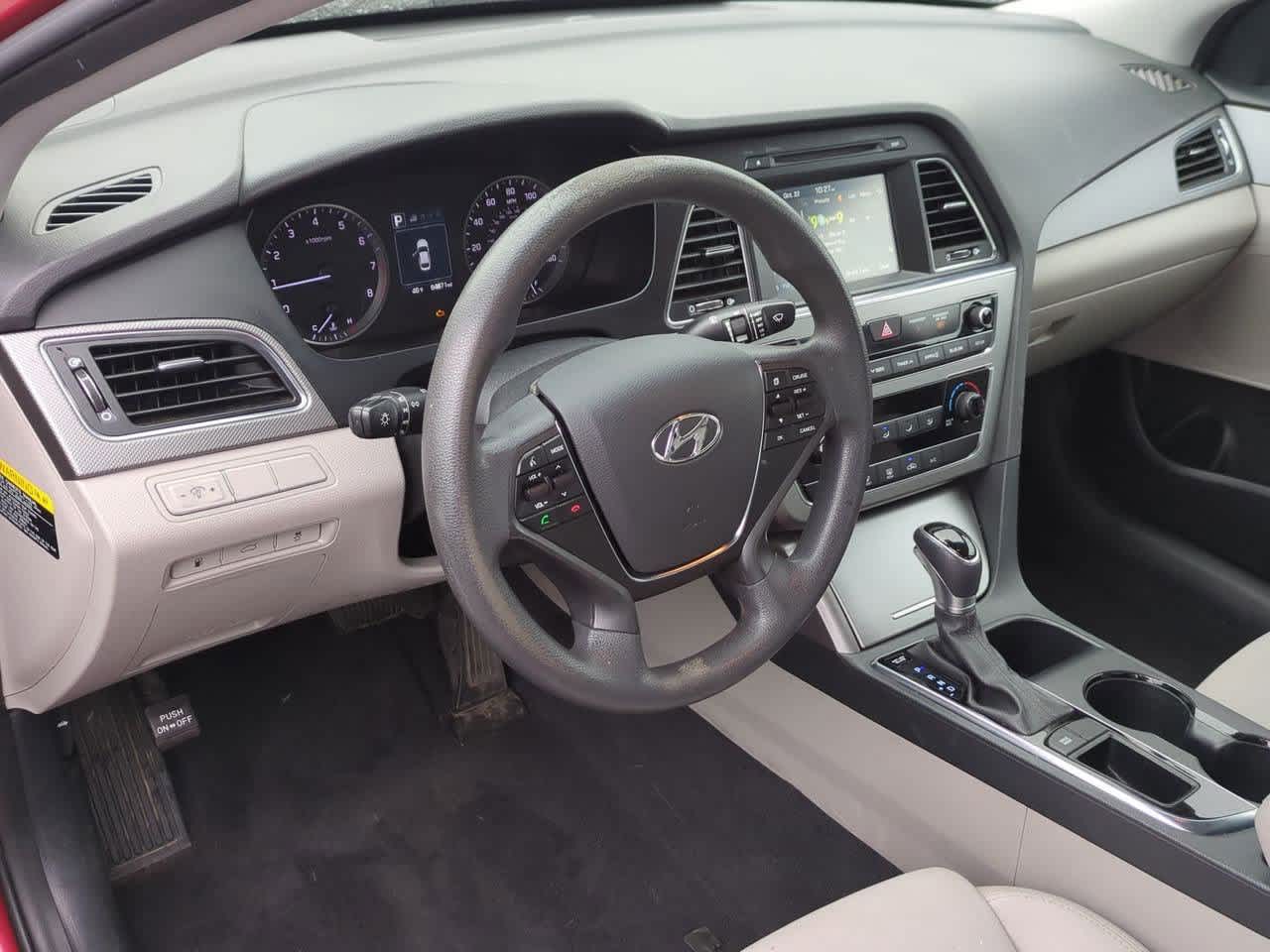 Thumbnail: 2017 Hyundai Sonata - 2