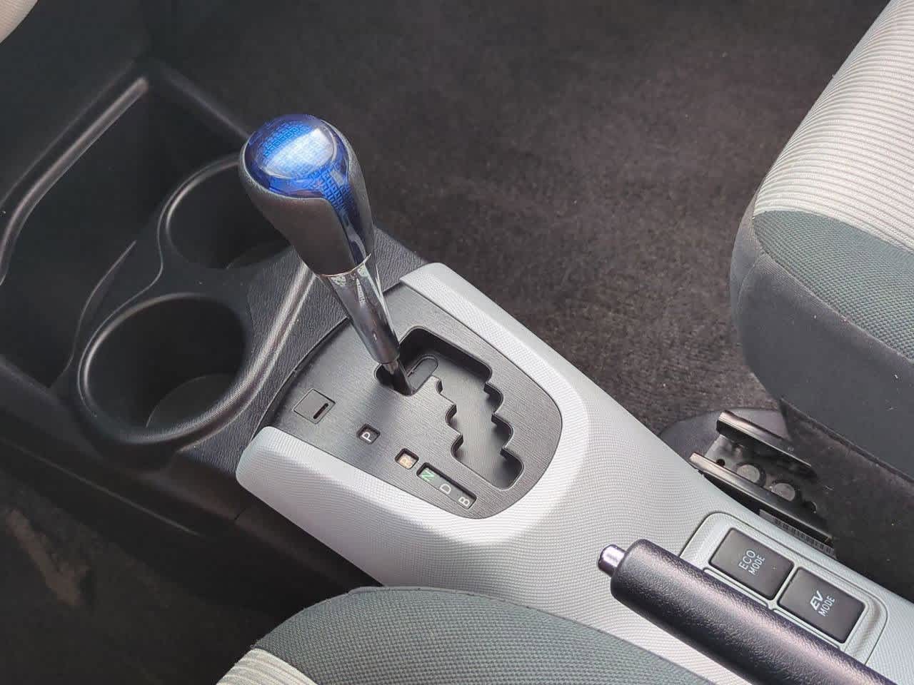 Thumbnail: 2012 Toyota Prius c - 28