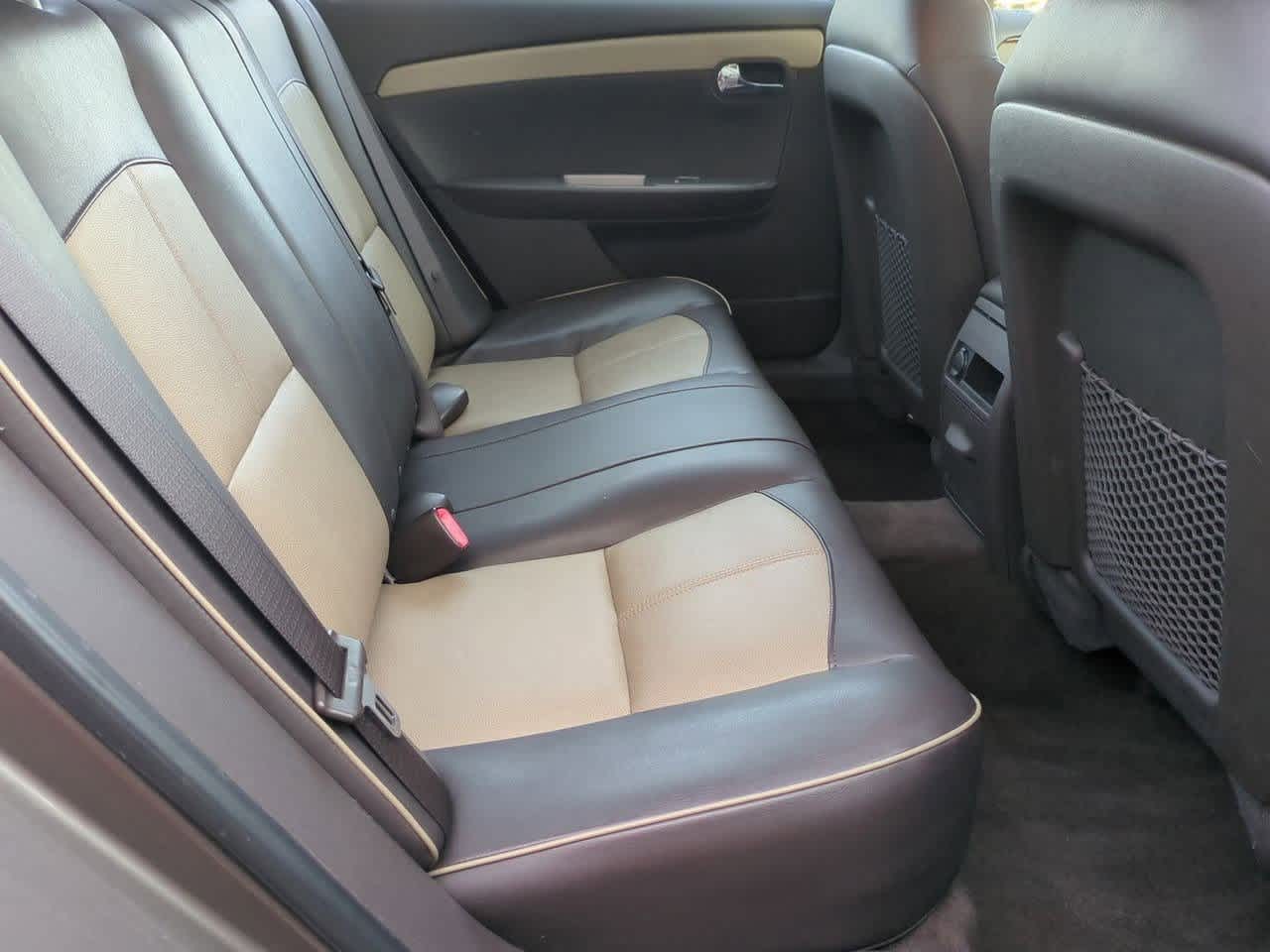 Thumbnail: 2010 Chevrolet Malibu - 20