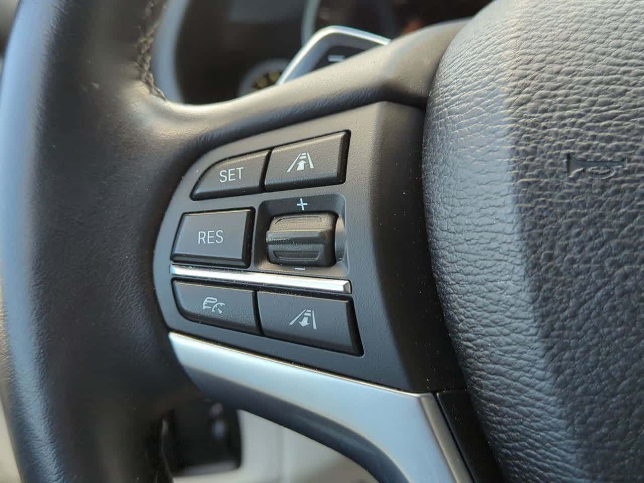 Thumbnail: 2019 BMW X6 - 24