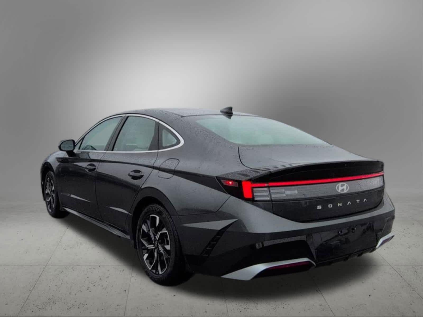 Thumbnail: 2025 Hyundai Sonata - 4