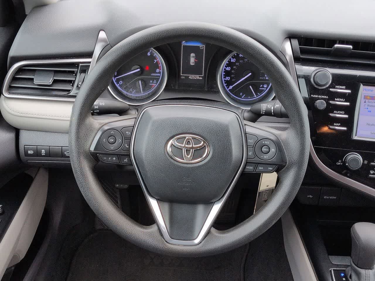 Thumbnail: 2020 Toyota Camry - 22