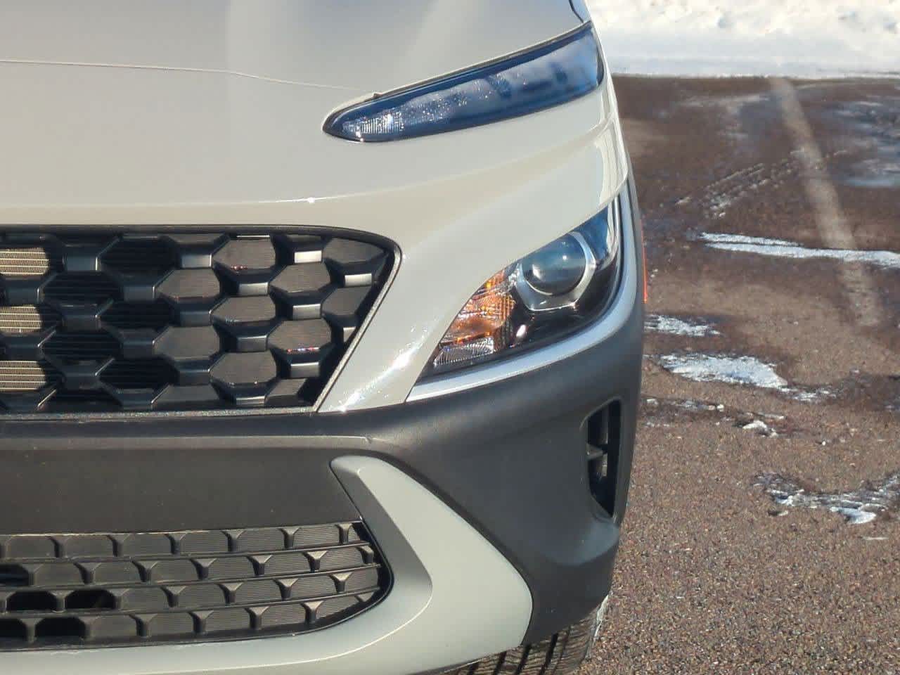 Thumbnail: 2023 Hyundai Kona - 10