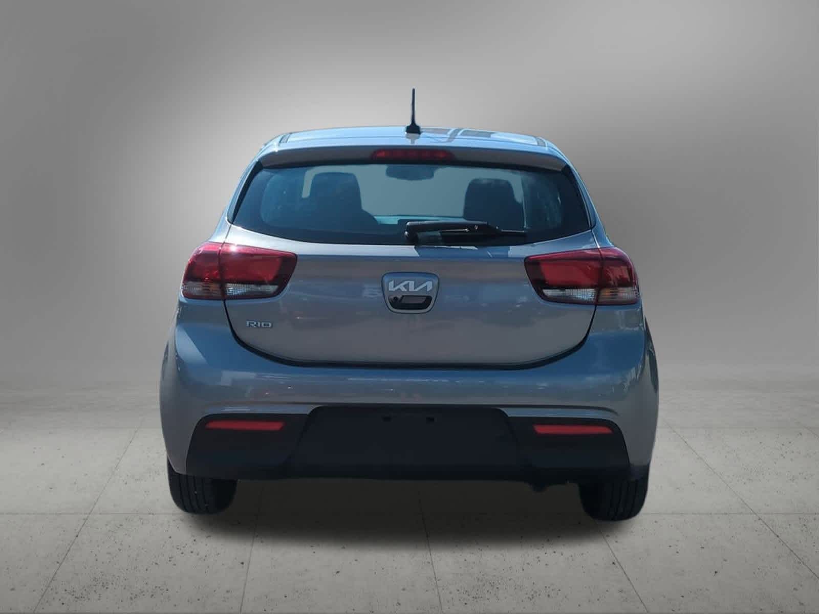 Thumbnail: 2023 Kia Rio - 5