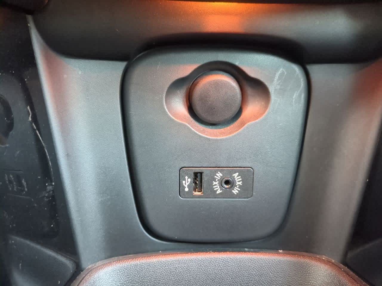 Thumbnail: 2017 MINI Cooper Hardtop - 32