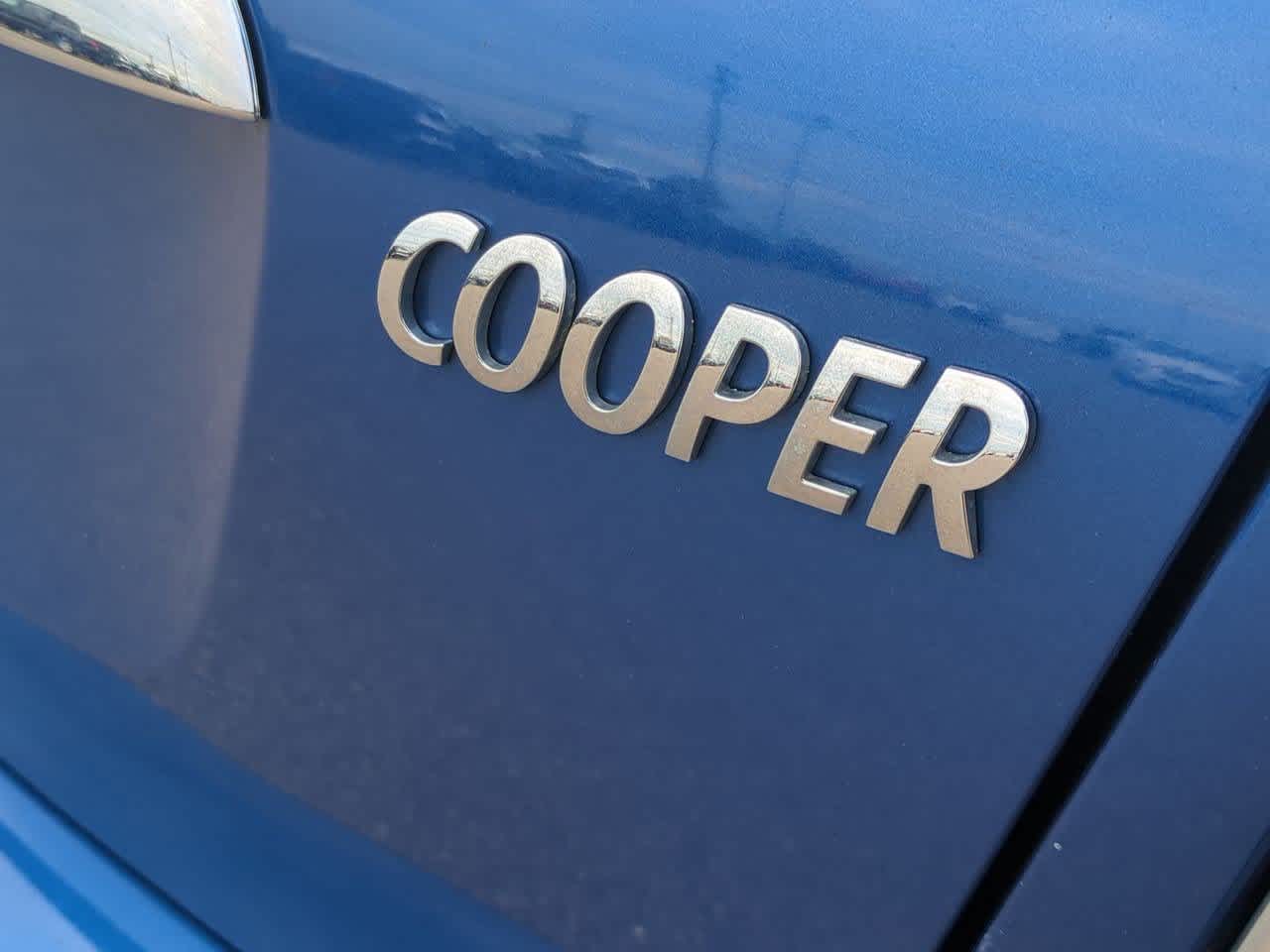 2013 MINI Cooper Hardtop  12
