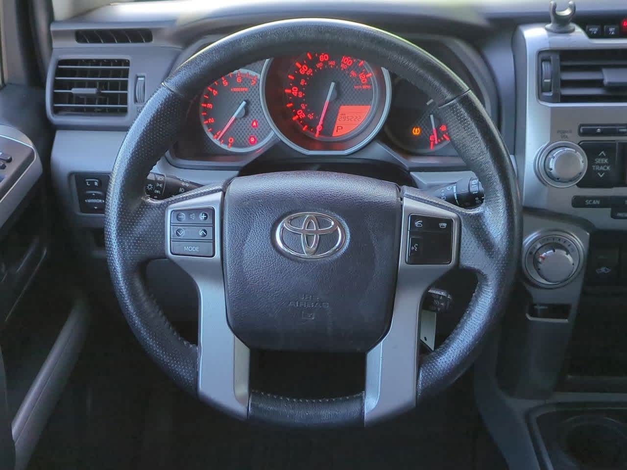 Thumbnail: 2011 Toyota 4Runner - 23