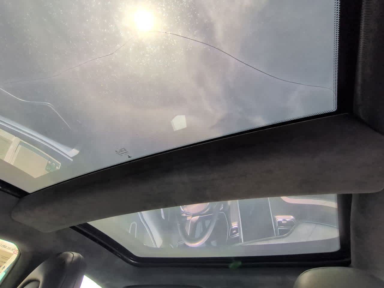 Thumbnail: 2015 Tesla Model S - 18