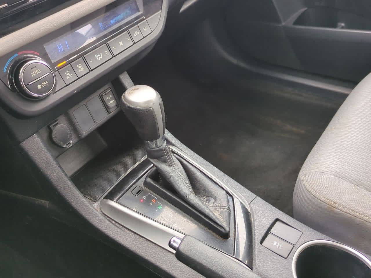 Thumbnail: 2016 Toyota Corolla - 29