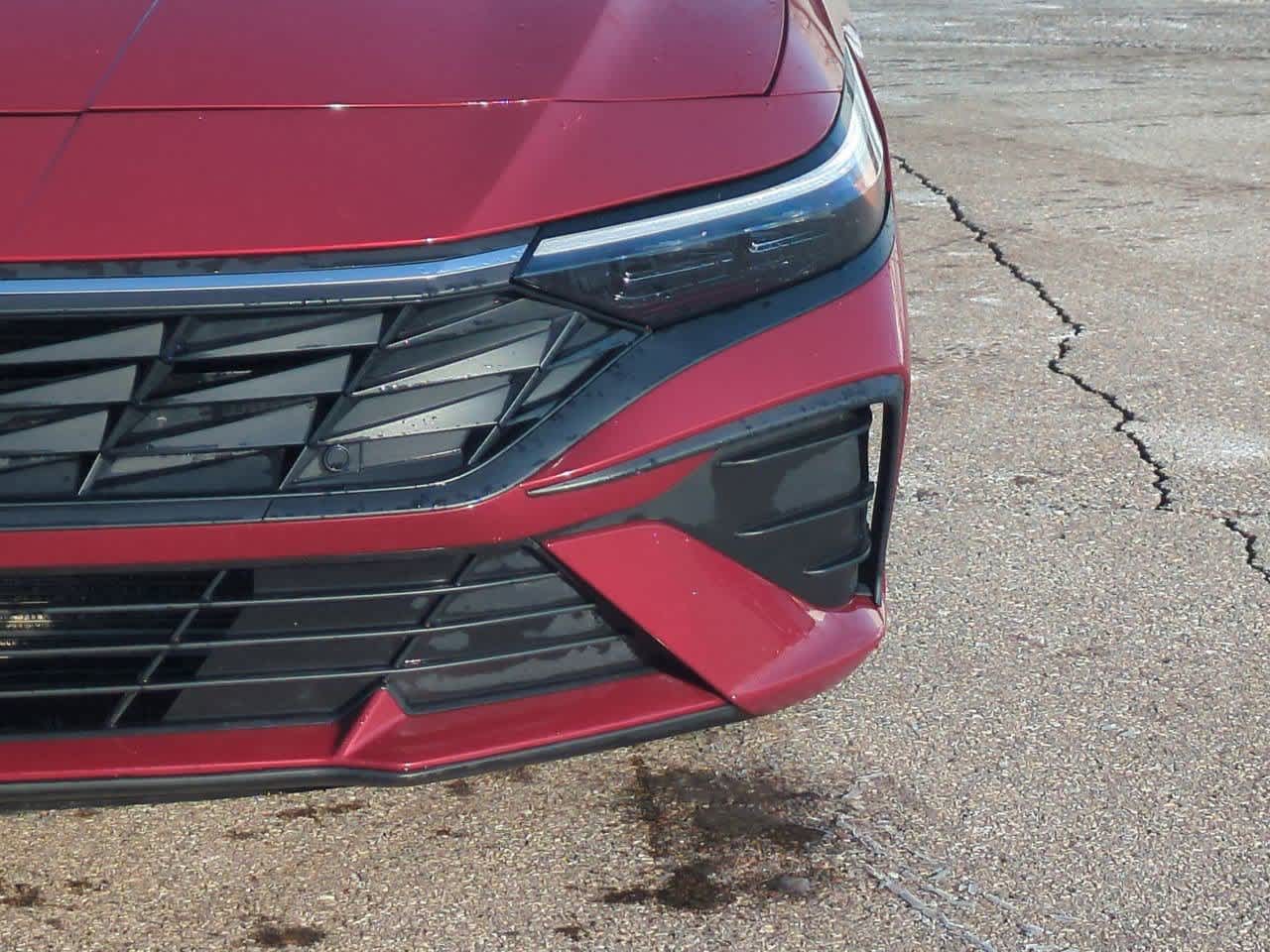 Thumbnail: 2024 Hyundai Elantra - 10