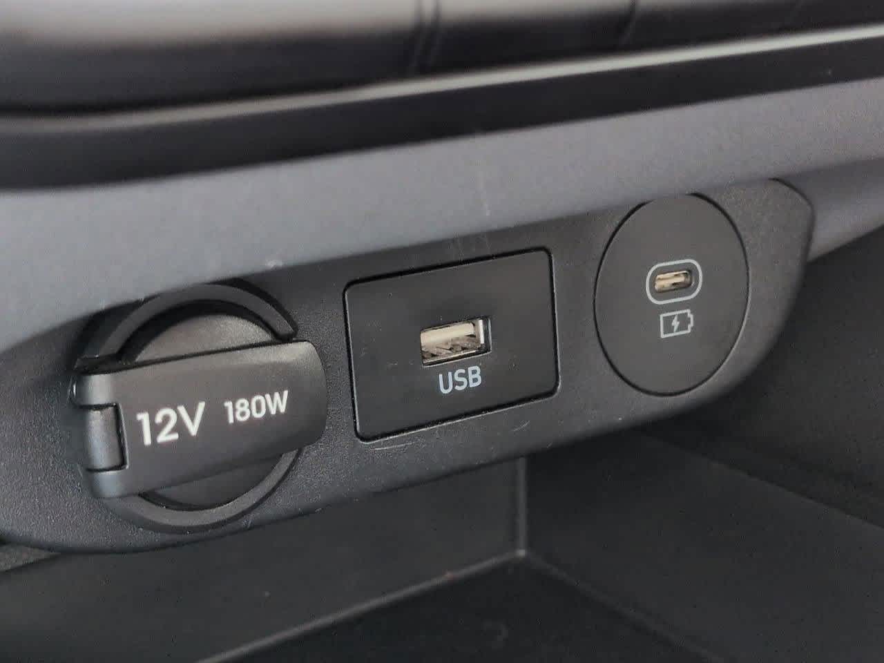 Thumbnail: 2024 Hyundai Elantra - 30