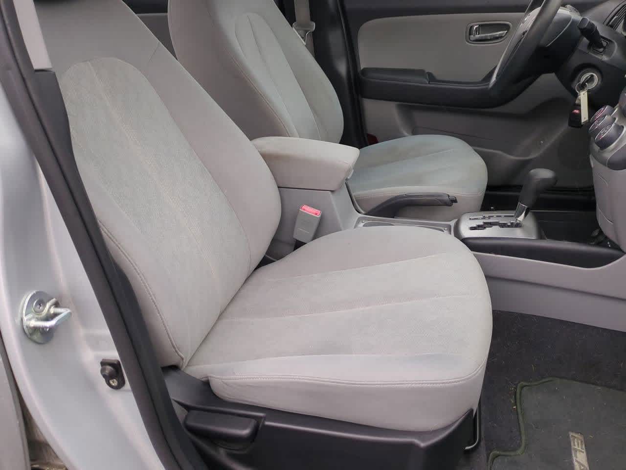 Thumbnail: 2010 Hyundai Elantra - 20