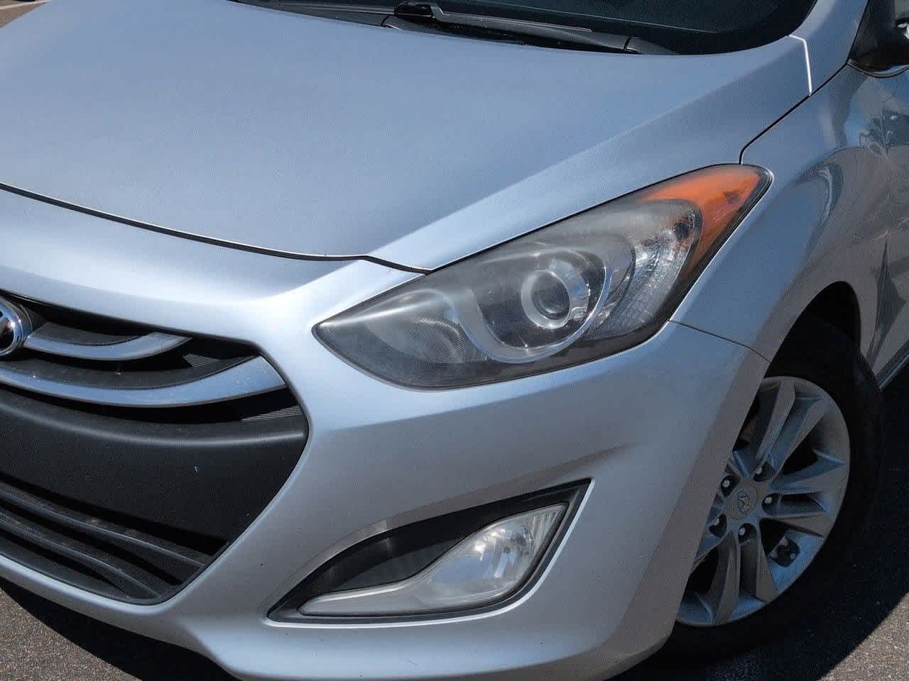 Thumbnail: 2014 Hyundai Elantra - 11