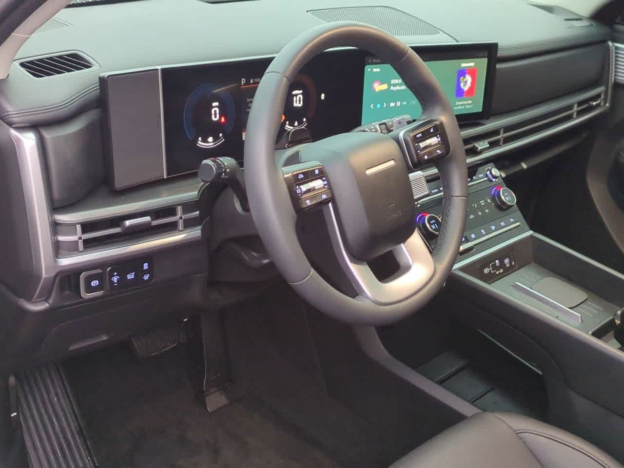 Thumbnail: 2025 Hyundai Santa Fe - 2