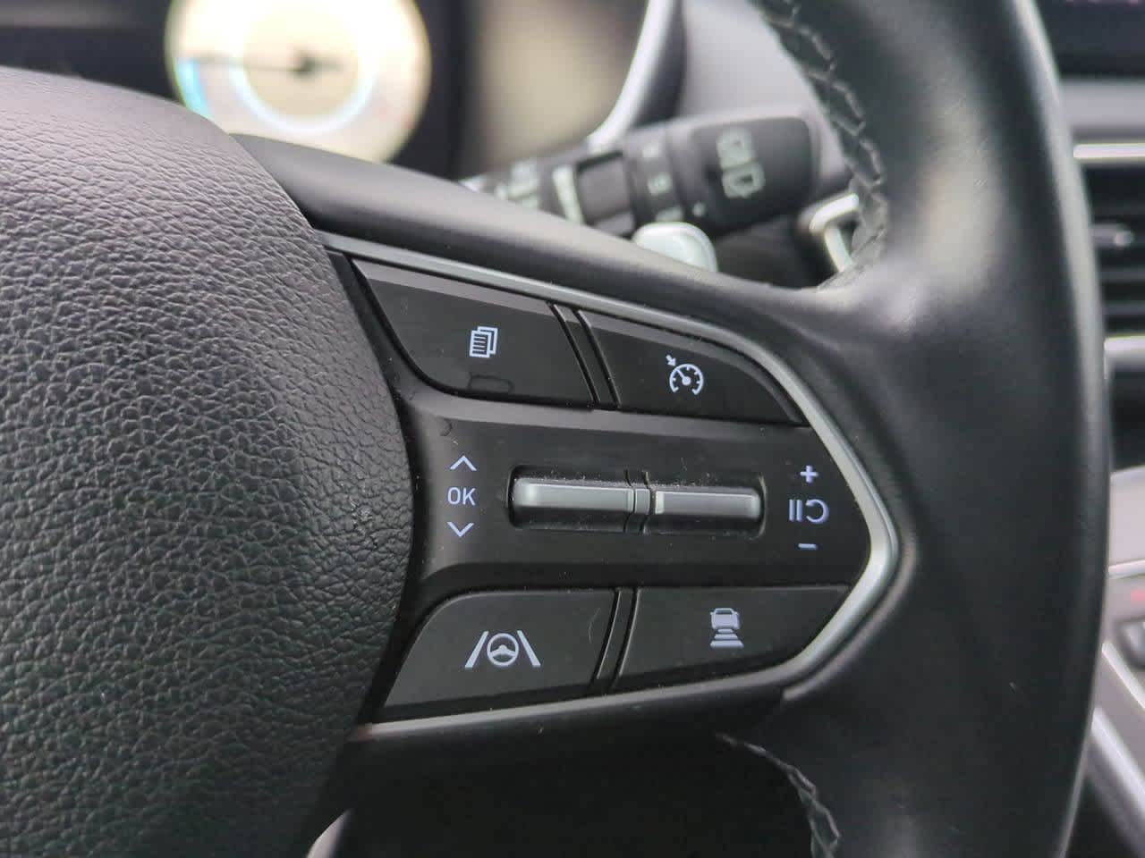 Thumbnail: 2022 Hyundai Santa Fe - 23