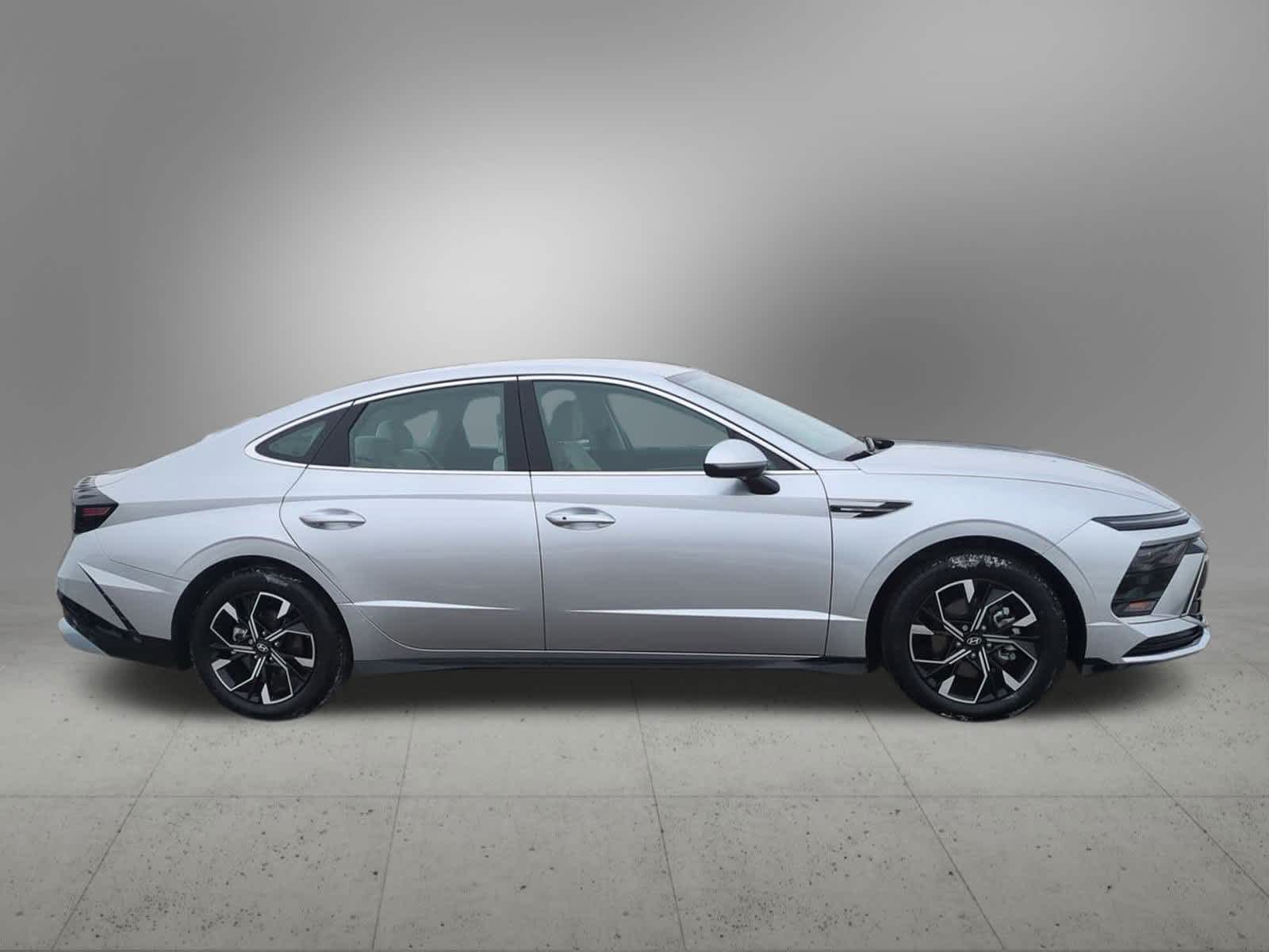 Thumbnail: 2024 Hyundai Sonata - 7