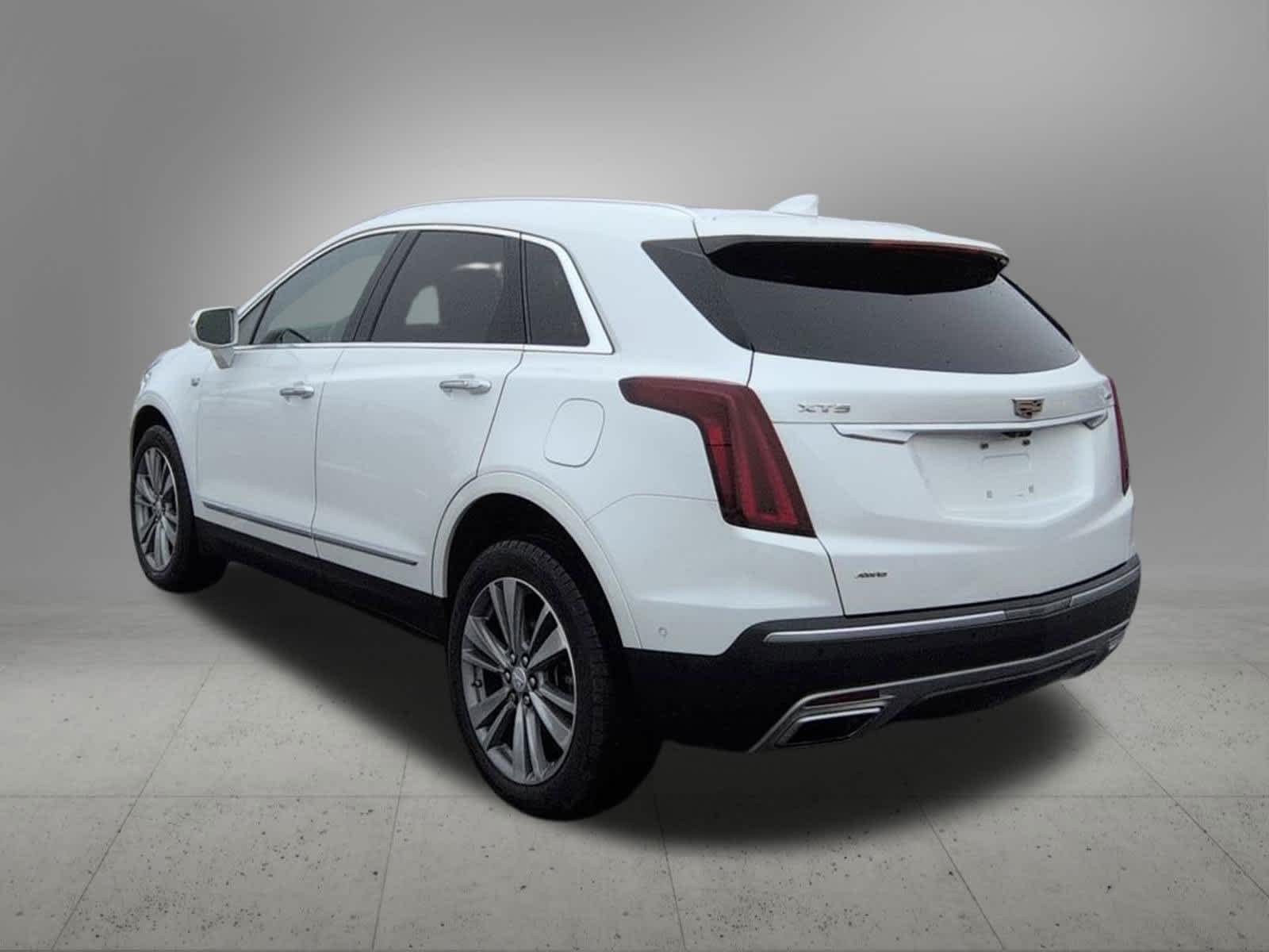 Thumbnail: 2020 Cadillac XT5 - 4